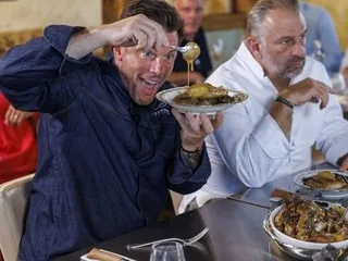 « La meilleure cuisine régionale » : Norbert Tarayre et Yoann Conte reprennent leur périple culinaire sur M6