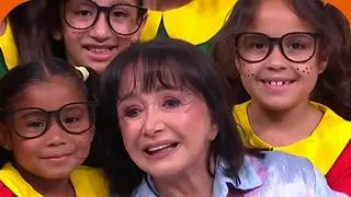 María Antonieta de las Nieves "La Chilindrina" recibió un emotivo homenaje en Telemundo