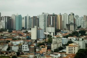IBGE: População brasileira cresce 0,37% e chega a 214,2 milhões em 2026