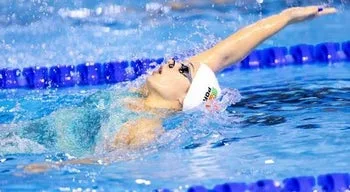 Taranto2026. Nadadora Camila Rebelo revalida título nos 200 metros costas