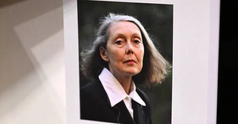 Tradução, ensaio poesia: "Anne Carson é tudo ao mesmo tempo"