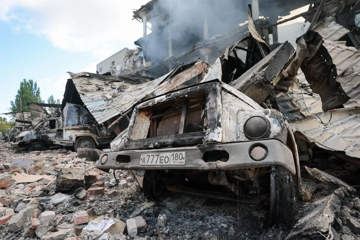 Al menos once heridos, incluidos dos niños, a causa de un ataque ucraniano contra un autobús en Donetsk