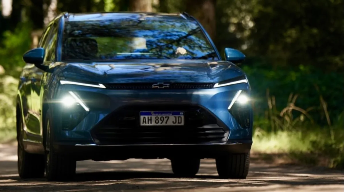Chevrolet Captiva PHEV será produzido no Ceará ainda em 2026, anuncia General Motors