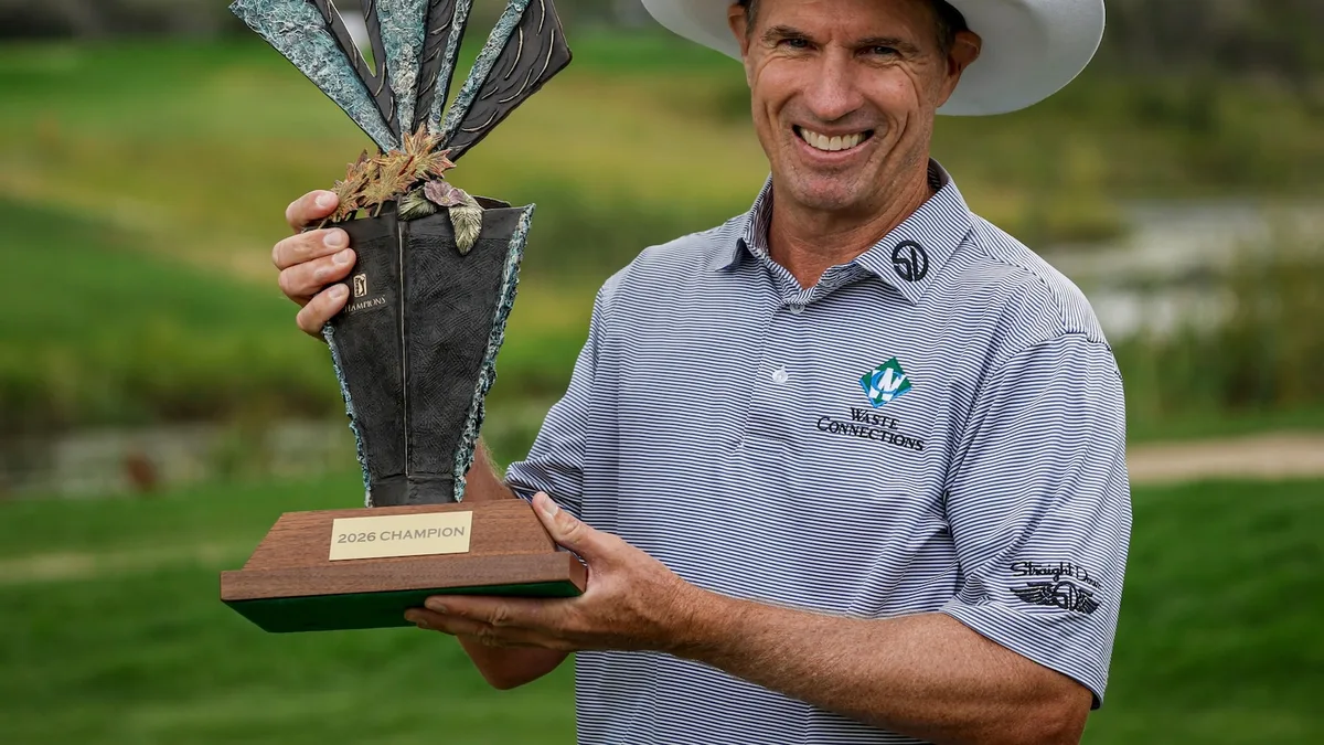 Steven Alker wins the Rogers Charity Classic in a playoff