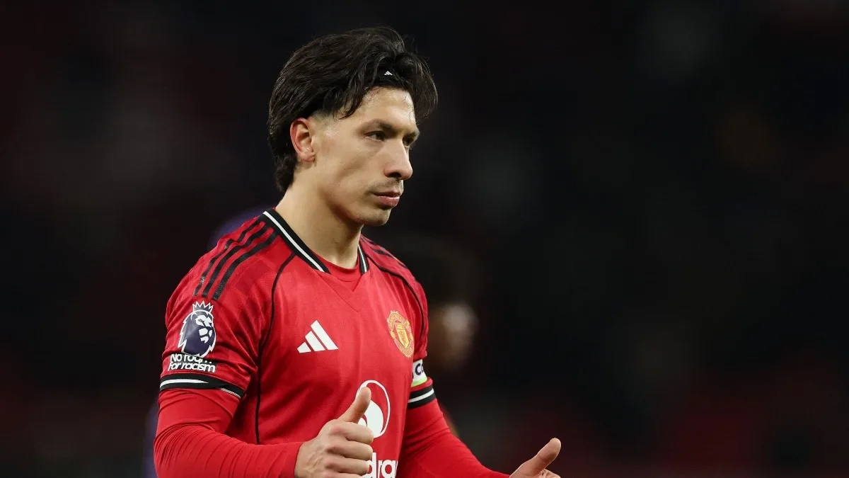 Lisandro Martinez apologises for post-match outburst after meeting Man Utd leadership