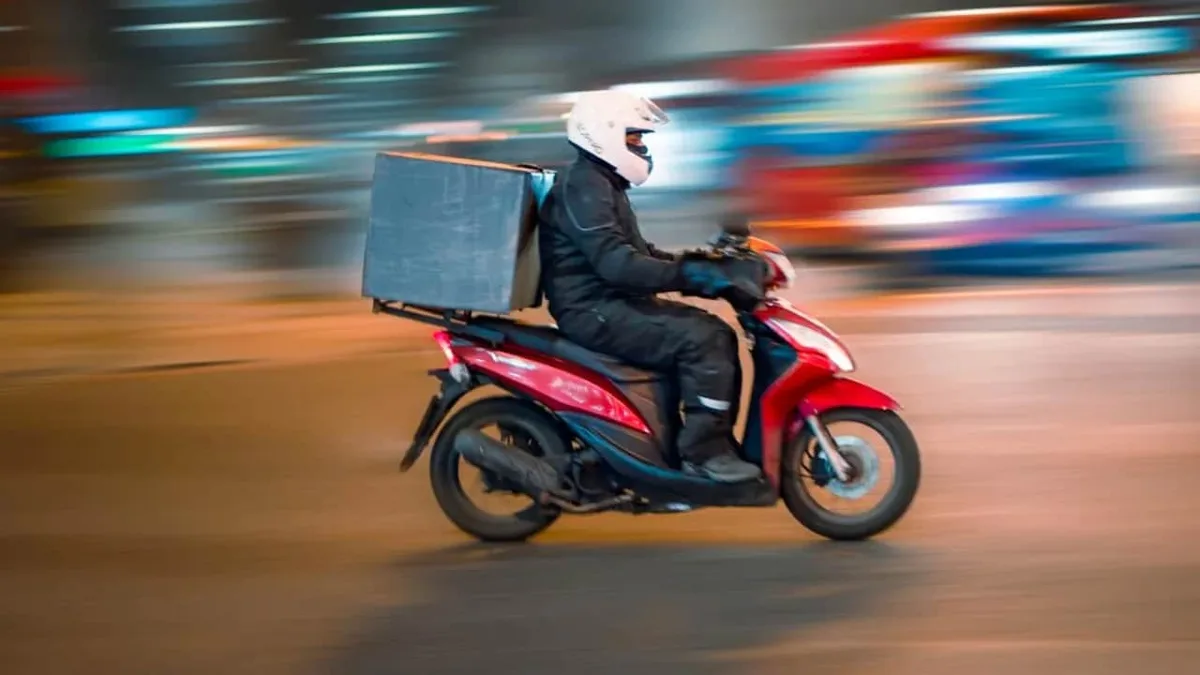 Restricted Item Sale, Wrong Labels: Food Regulator Acts Against Amazon, Zepto