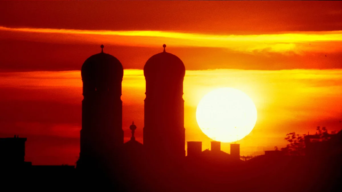 UNEP urges sustained action to cap global warming
