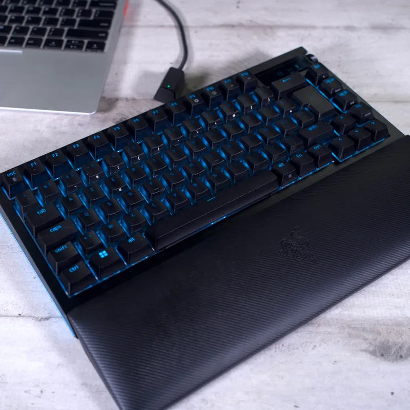 Actualité : Bon plan – Le clavier Razer BlackWidow V4 Pro 75% "5 étoiles" à 219,35 € (-21%)