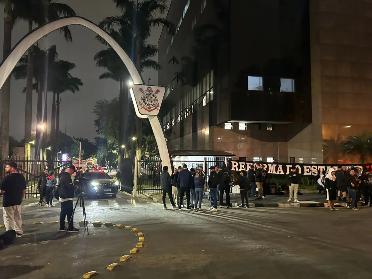 Justiça determina nova suspensão da Assembleia Geral que votaria reforma do estatuto do Corinthians