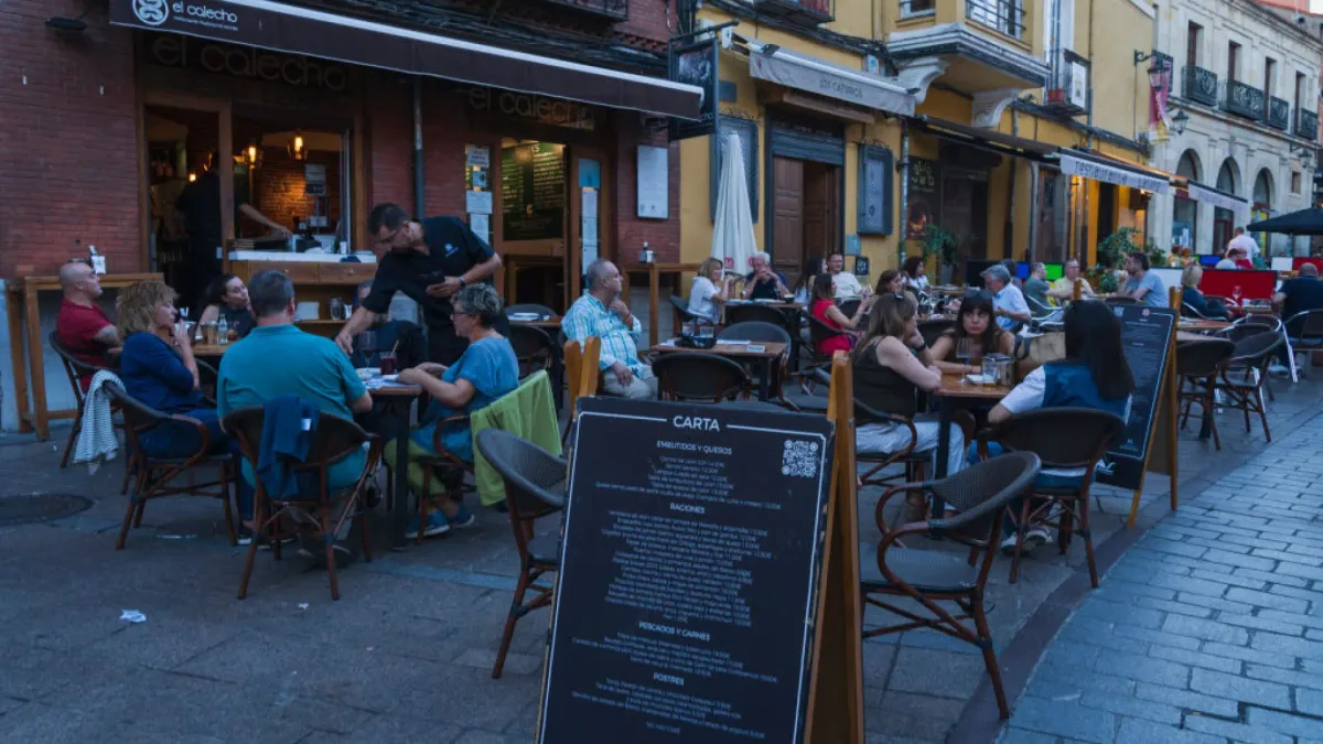 Las ciudades españolas con más bares por habitantes