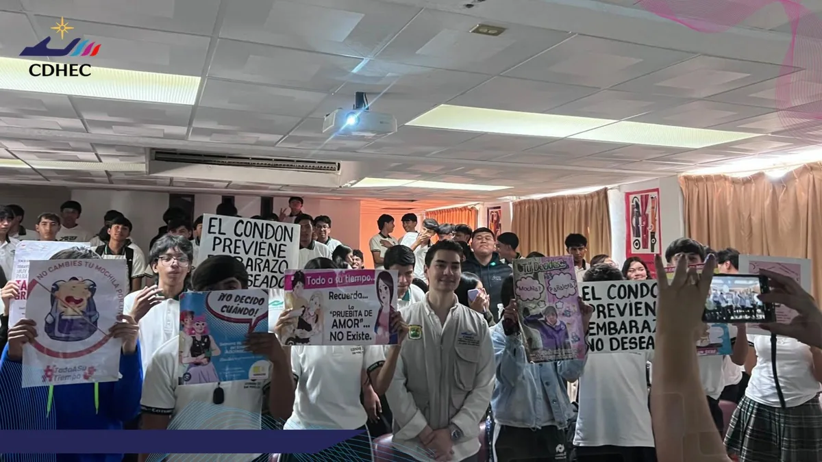 Promueve CDHEC prevención del embarazo adolescente en Conalep de San Pedro de las Colonias