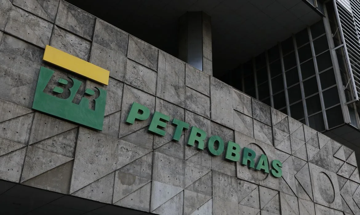 Petrobras anuncia descoberta de petróleo na Foz do Amazonas