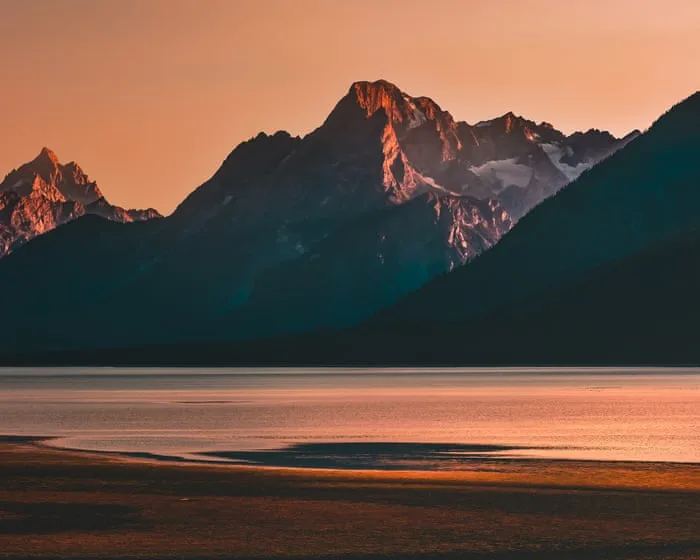 Sunrise by Téa Obreht review – secrets and myths in the American west