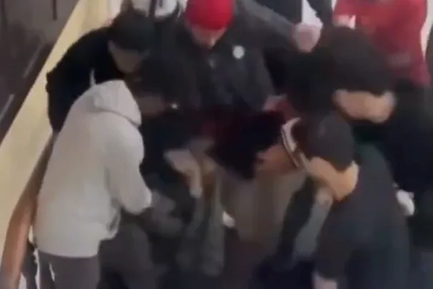 Estudante é agredido após suposta apologia ao nazismo na UFRJ; veja vídeo
