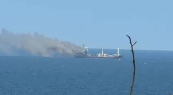 Roménia anuncia oito desaparecidos no mar Negro após incêndio em navio