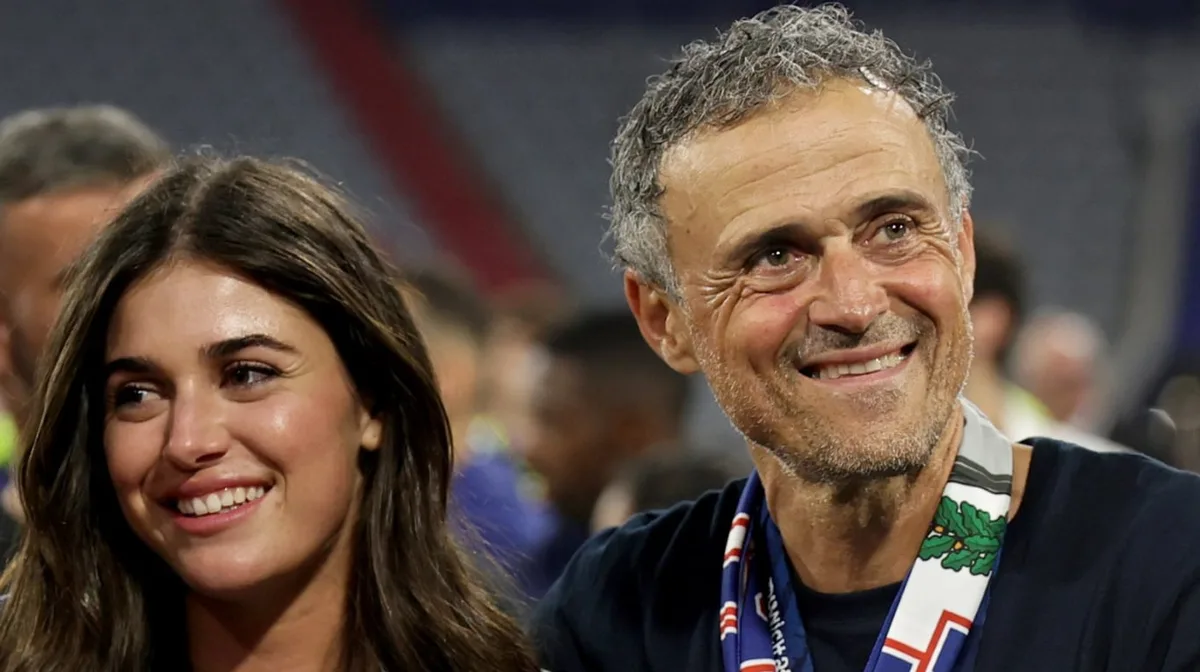 La hija de Luis Enrique quedó involucrada en un choque en España en el que murió un motociclista