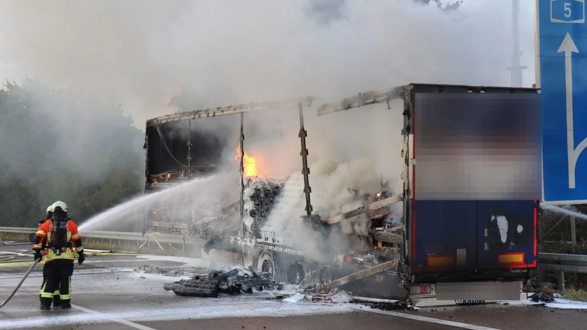 Brände: Lkw brennt nach Feuer aus – A5 erst am Morgen frei