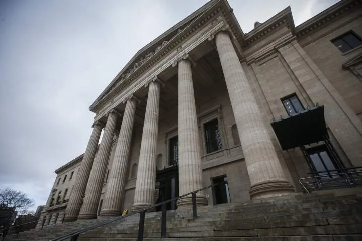 Manitoba faces calls to increase training for security guards