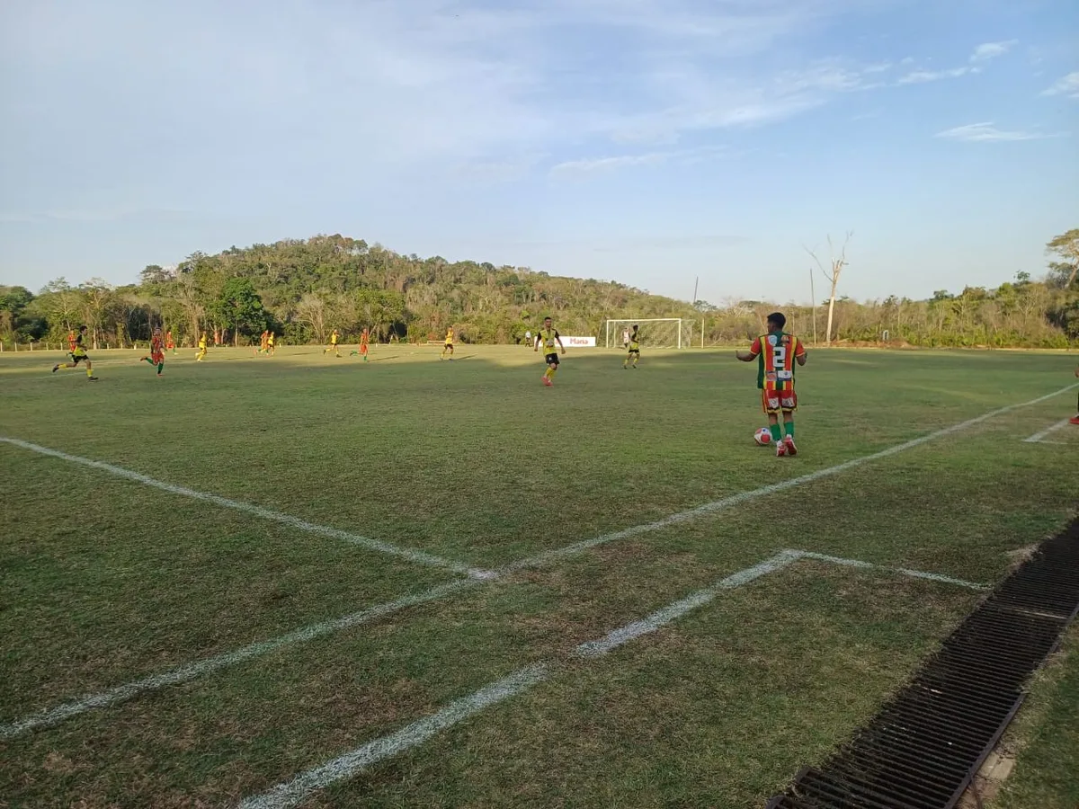 A bola vai rolar: seis jogos agitam o fim de semana na abertura do Campeonato Santareno Categoria Principal; veja onde assistir