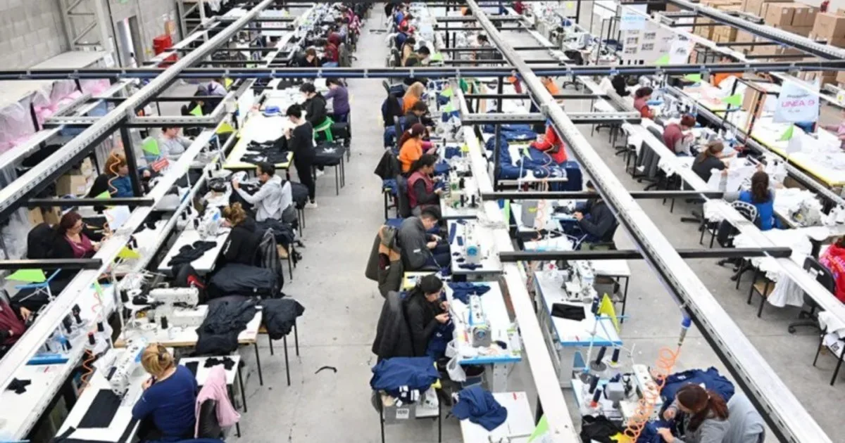 Cerró otra fábrica textil en General Pacheco y 90 trabajadores quedaron sin empleo