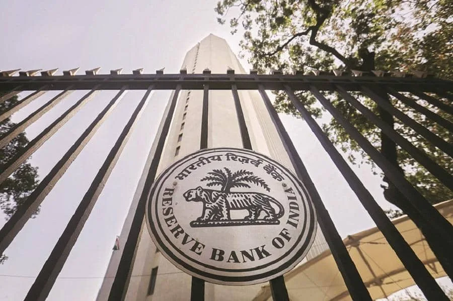 RBI tightens liquidity after rate rise, raises daily CRR maintenance to 99%