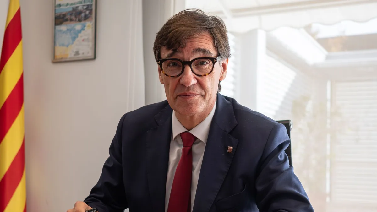 Salvador Illa, 60 años, sobre su infancia: "De pequeño vivía con mis 2 hermanos, mis padres y mis abuelos paternos. Fui feliz"