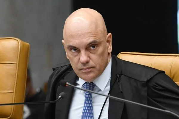 Moraes editou contrato de R$ 131 milhões de Vorcaro com escritório de esposa