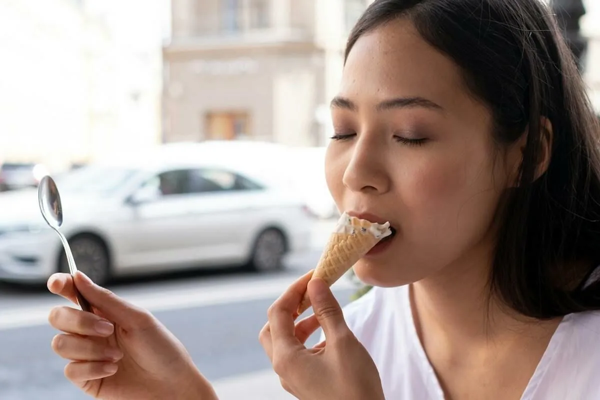 Uma proteína 2000 vezes mais doce do que o açúcar cortou a resposta glicémica do gelado