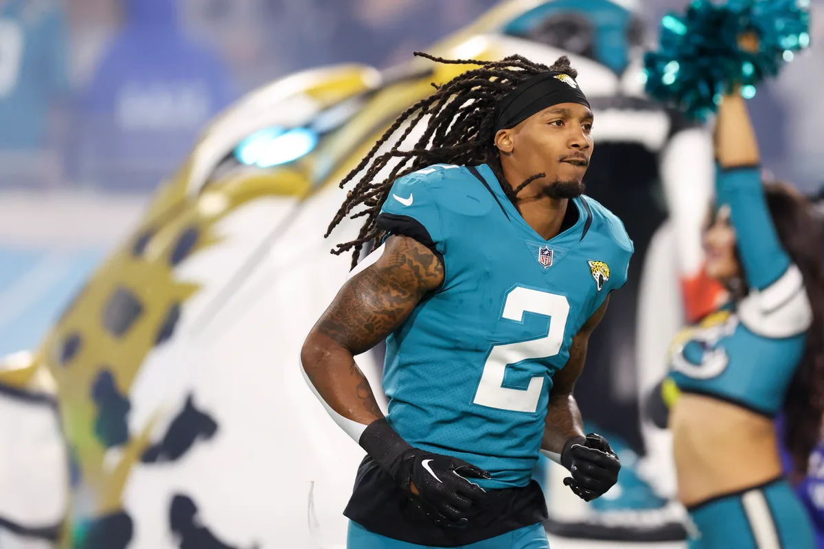 How to Stream ESPN on Sling: Watch ‘Monday Night Football,’ College Football and More for $19.99 a Month