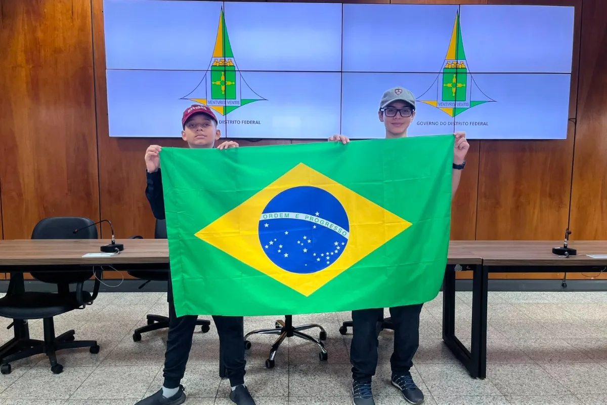 Estudantes do DF de 12 anos apresentarão pesquisas em Harvard