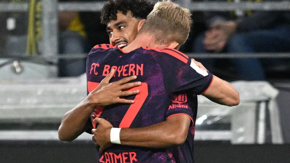 Fußball: Bayern feiern Supercup-Sieg in Dortmund: „So weitermachen“