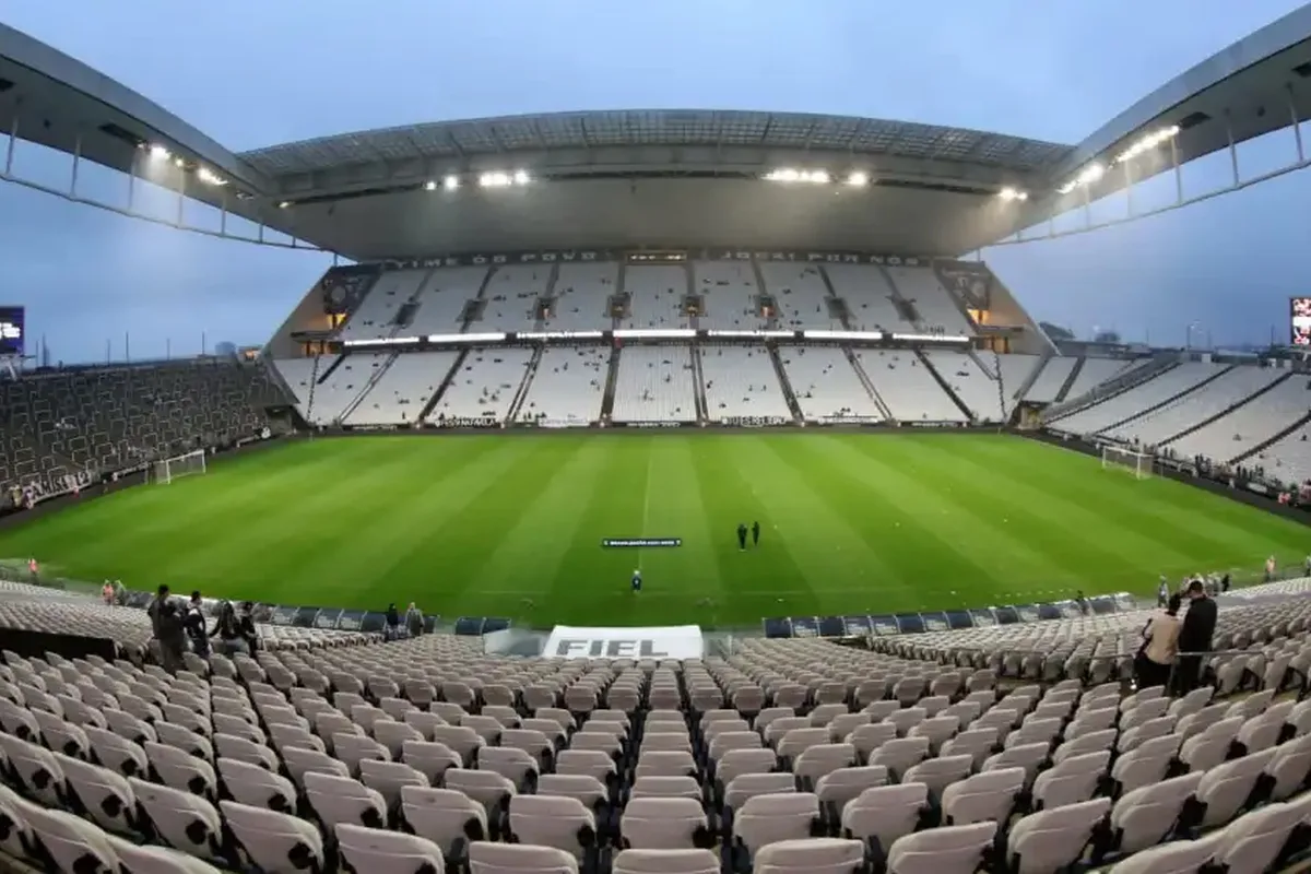 Perito de Dark Horse tenta convencer Corinthians que Arena está quase paga