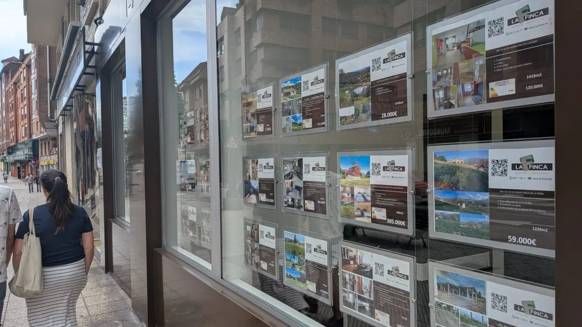 El precio de la vivienda se dispara un 12,2% en un año pese a frenar su subida