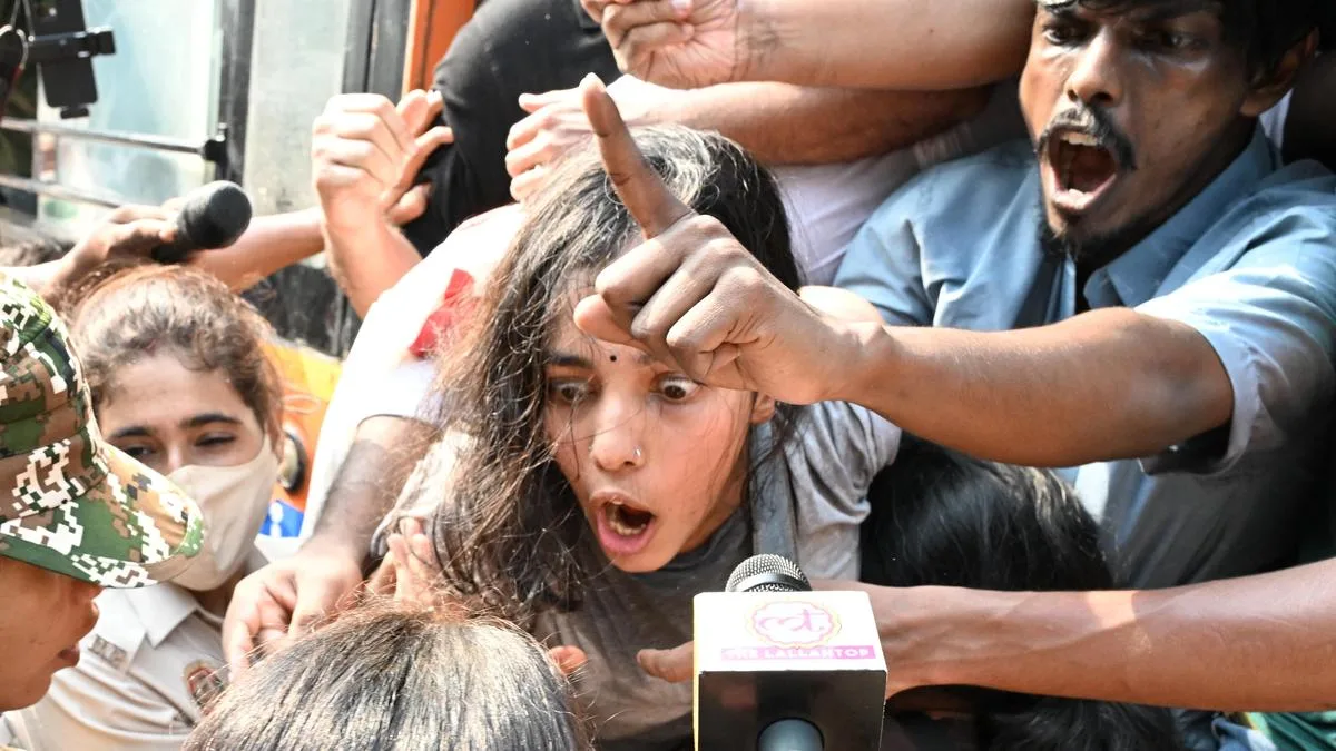 Anti-SIR protests rock Delhi for the fifth day, hundreds detained