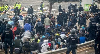 Ainda há cerca de três mil imigrantes marroquinos em Ceuta e 500 são menores
