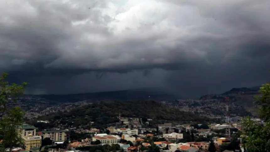 TOME PRECAUCIONES: Inameh prevé intensas lluvias y tormentas eléctricas este 22Ago en gran parte del país