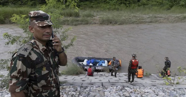Nepal. Desaparecidos sobem para 5.600 e os mortos para 1.280
