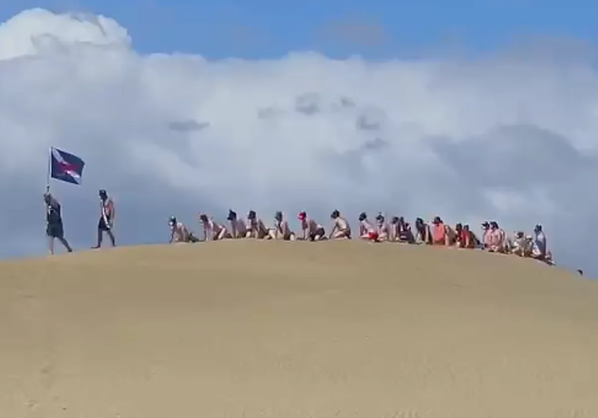 Una caravana de 'puppys' invade las Dunas de Maspalomas