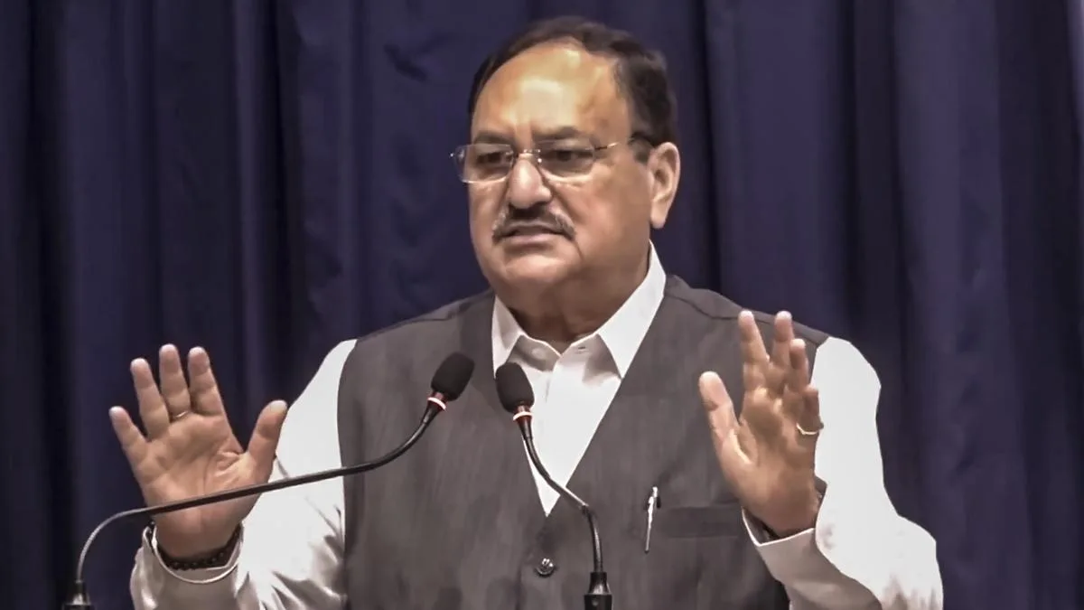 J.P. Nadda reviews H1N1 situation, healthcare preparedness in Delhi