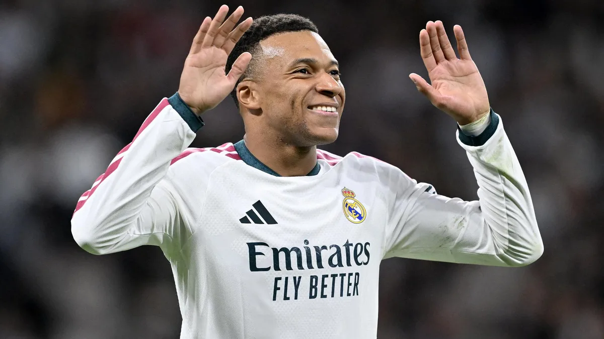 Le but somptueux de Kylian Mbappé avec le Real Madrid lui vaut des louanges unanimes