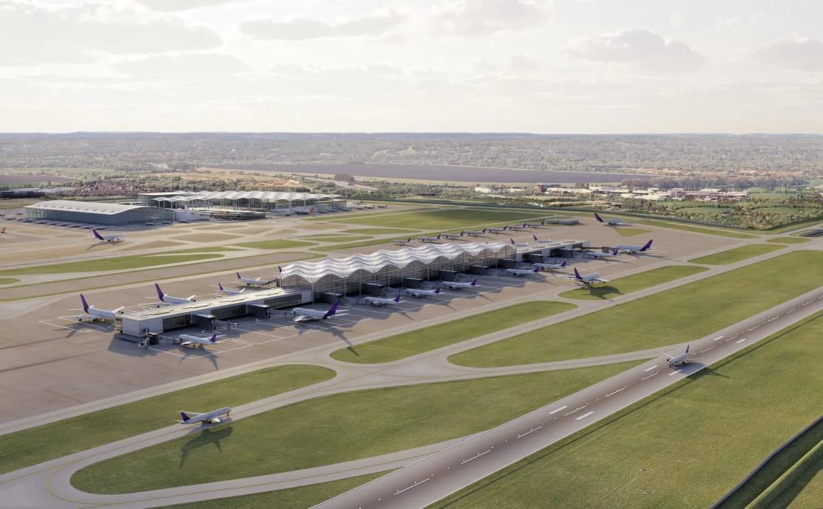 Richard Branson's Virgin Atlantic leads airlines shredding Government's case for third runway at Heathrow