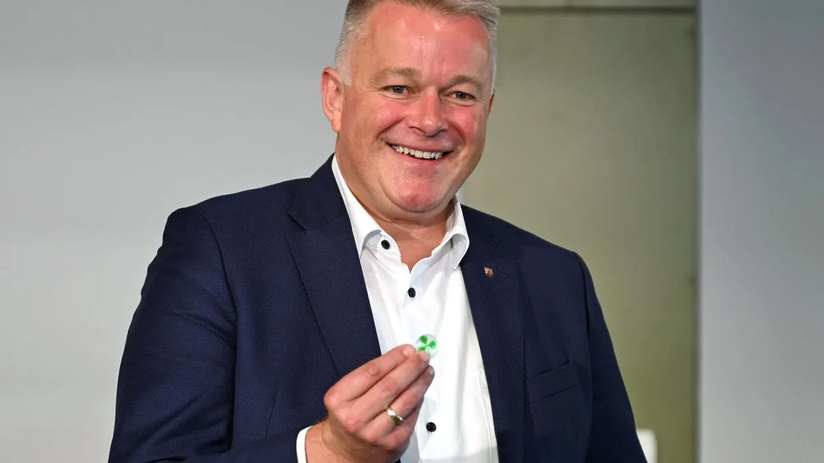 Bundespräsident: Schnieder: Zeit für Frau als Bundespräsidentin ist gekommen