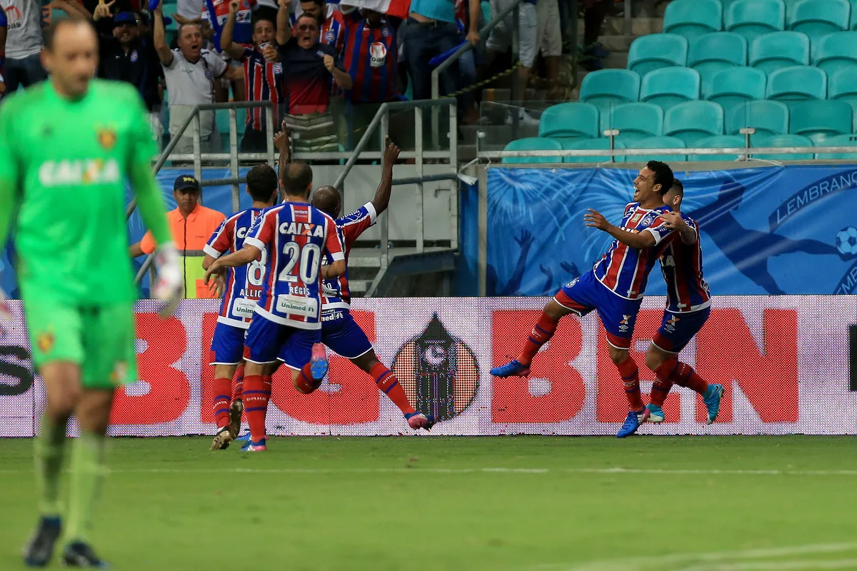 Herói do título do Bahia no Nordestão amarga lanterna na 2ª divisão do Japão