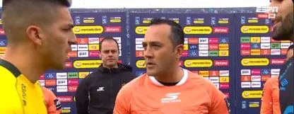 “El mejor sorteo del campeonato”: la insólita propuesta que el árbitro Espinoza les hizo a los capitanes antes de Belgrano-Defensa