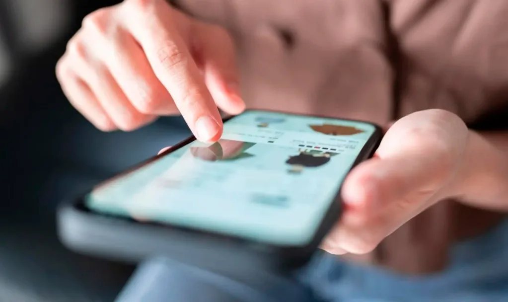 Lo nuevo Google Fotos es una maravilla: ya puedes probarte tus propios outfits con IA