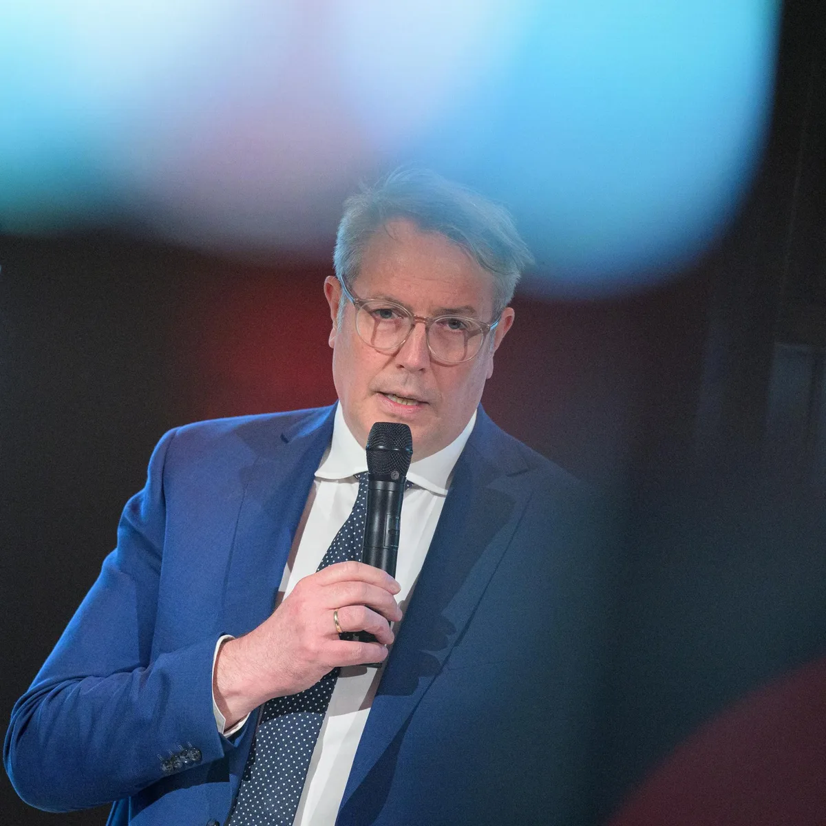 Ministerwechsel im Bundeskabinett - CDU fordert Tempo vom neuen Arbeitsminister Schweitzer