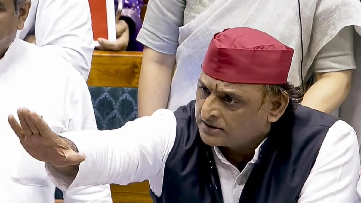 Akhilesh Yadav attacks Centre over E20 petrol, cites CEA’s reported backing for E10