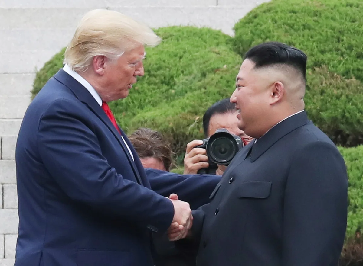 Trump anunció que se reunirá con Kim Jong-un y reveló que Corea del Norte tiene 57 armas nucleares
