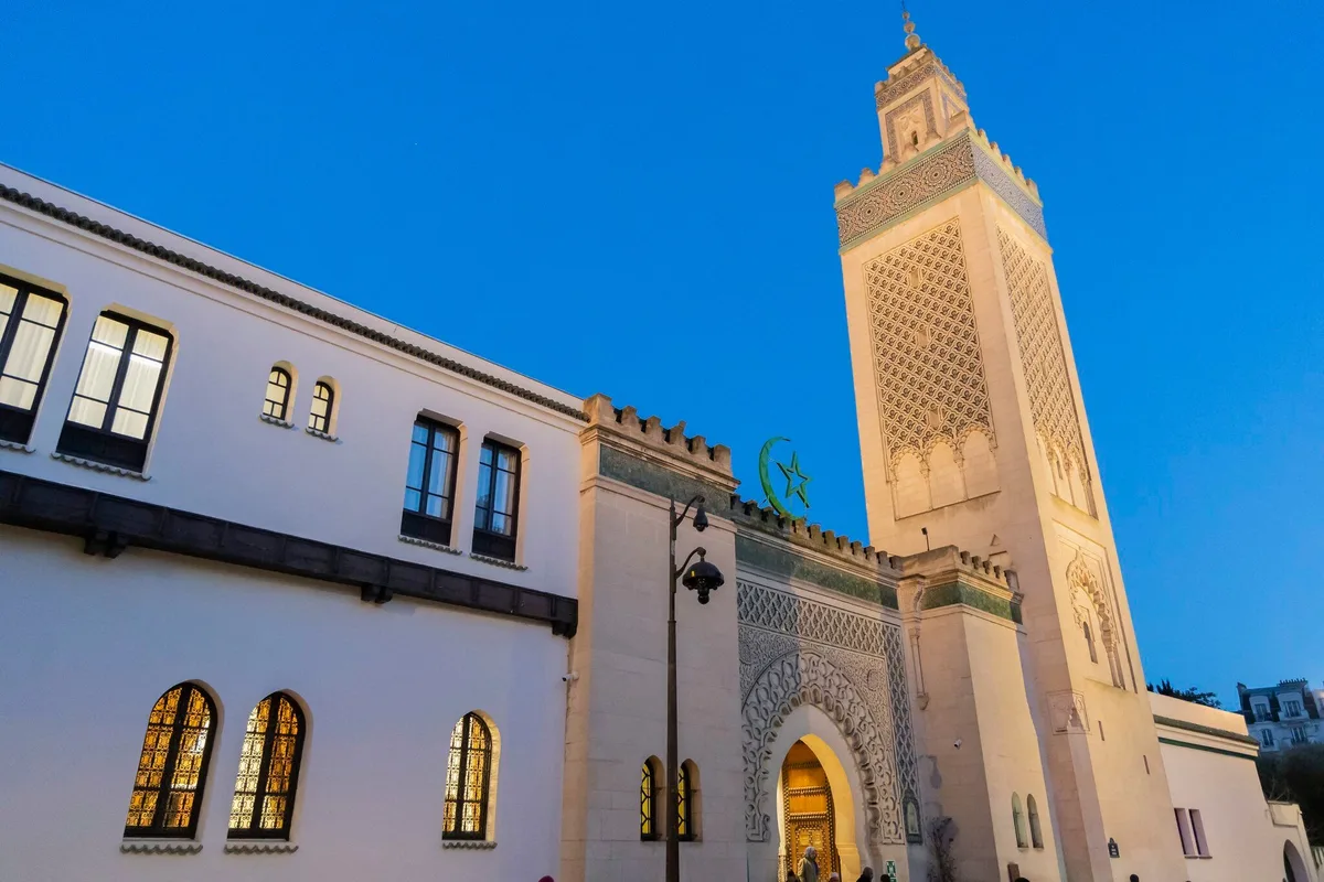 Visite du pape en France : la Grande Mosquée de Paris consacrera son prêche à Léon XIV vendredi