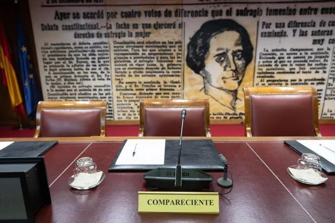 PP y Vox denuncian la "insumisión" y el "desafío" de Marlaska al no comparecer en el Senado para explicar la crisis de Ceuta